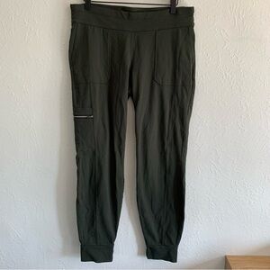 Athleta green jogger leggings M